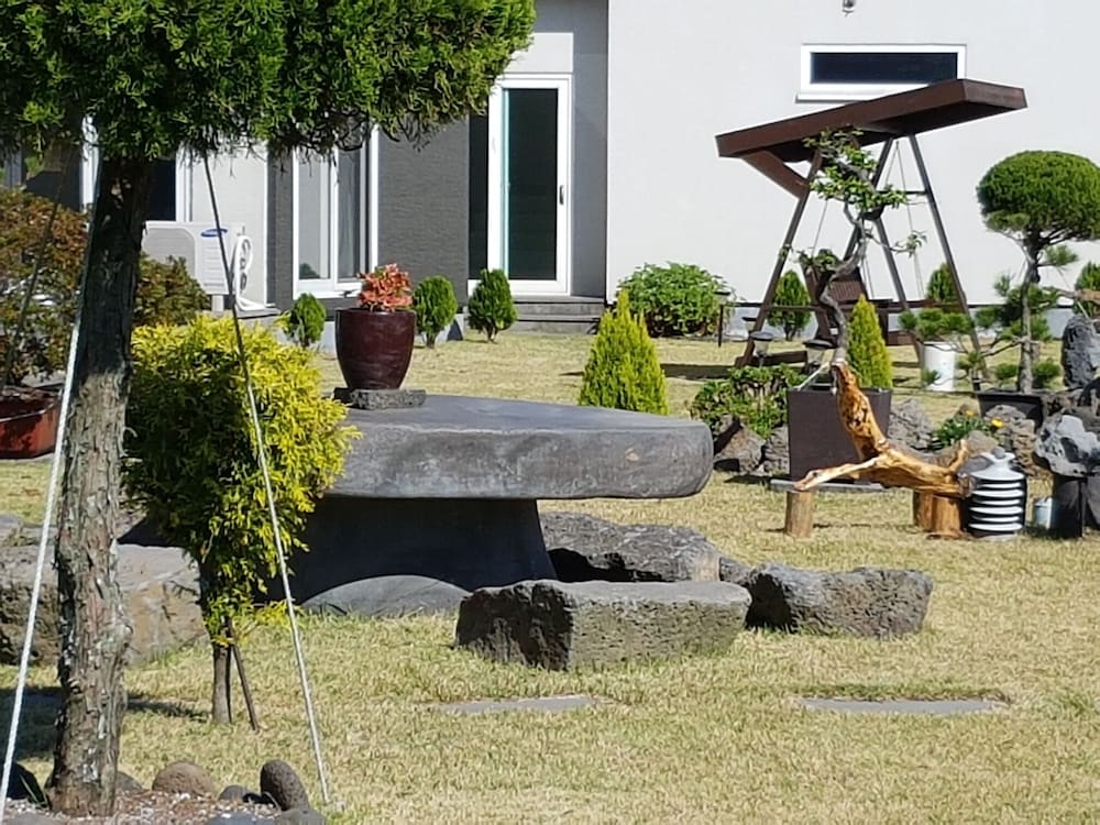 Photo 38