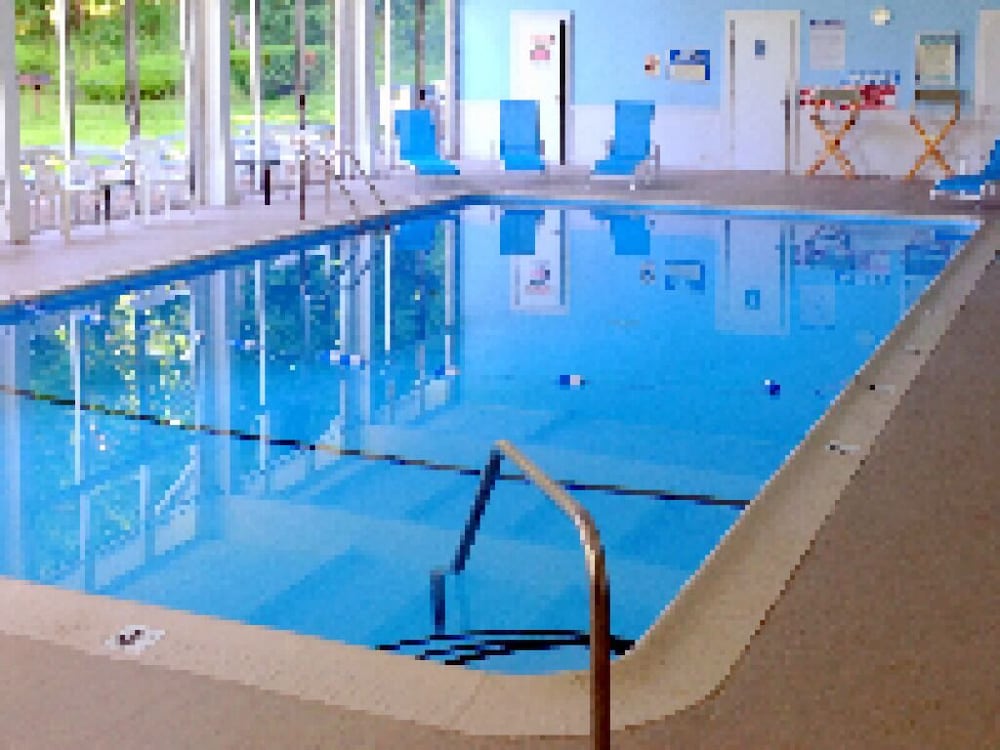 Craigville Beach Inn - Property Image 13