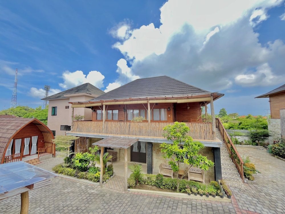Rosewood Villa