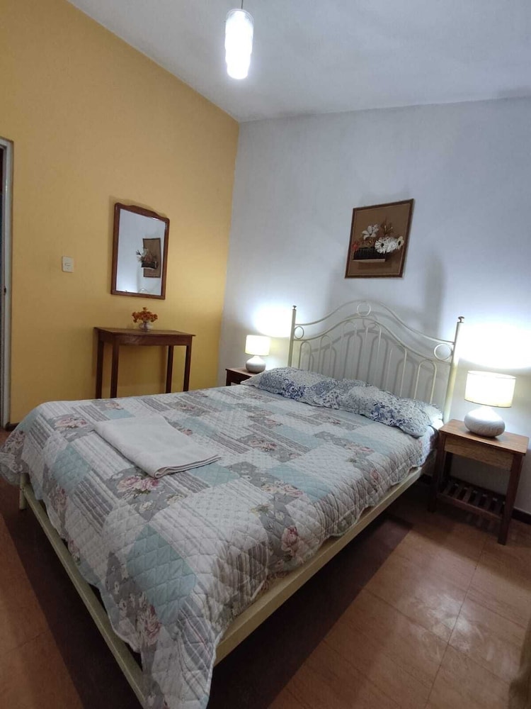 Casa Familiar Gloria
