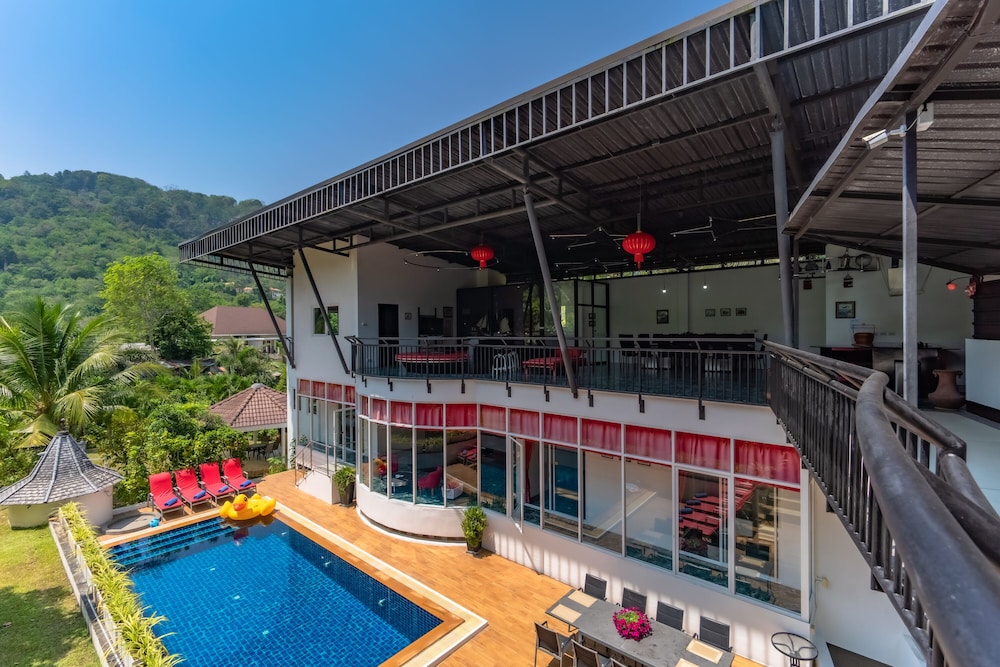 Villa Nap Dau 10 Bedrooms