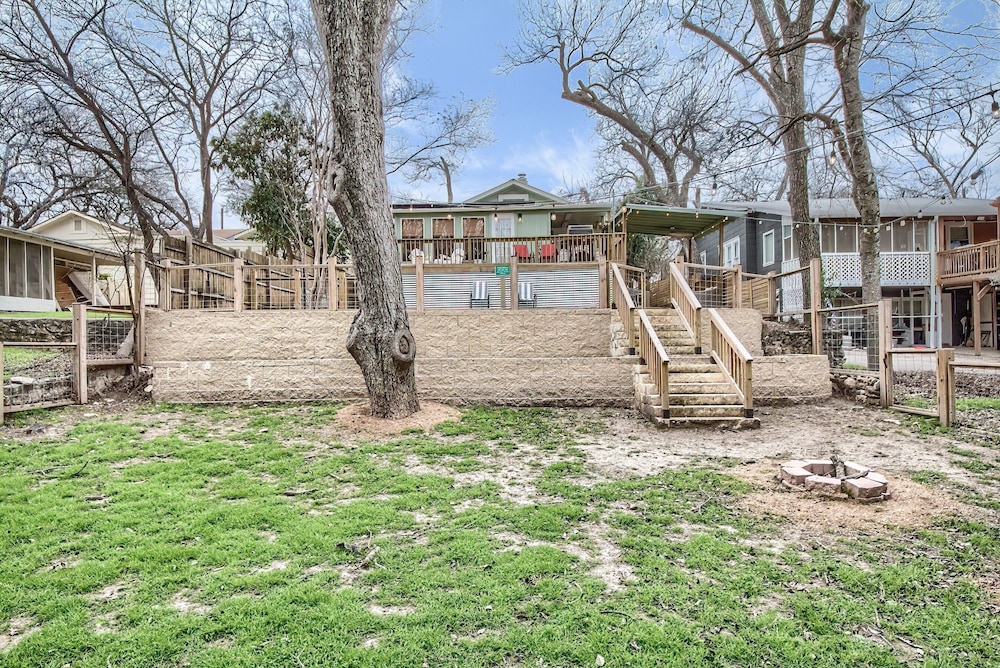Dt 332 Havana Haus 3 Bedroom Home