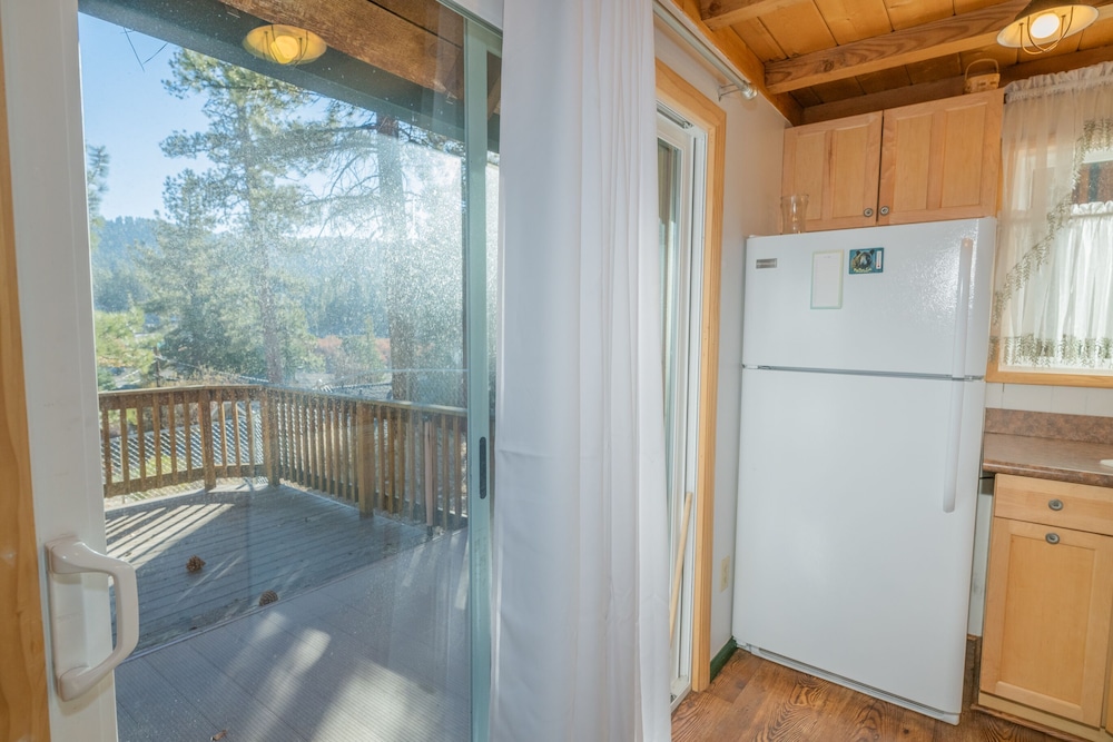 Lucky Bear Lodge
