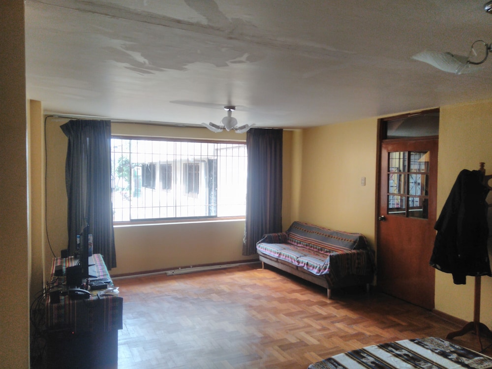 Huaypo House & Lodging