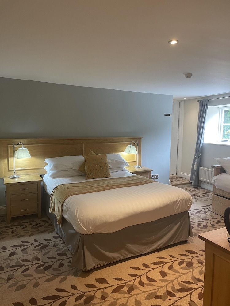 The Sea Trout Inn