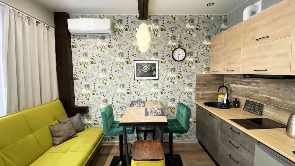 More Apartments na Estonskoy 37 k2 54 view 4
