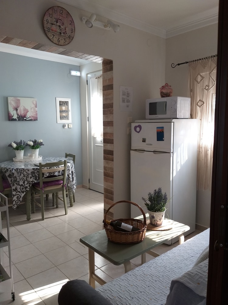 Anastasia's Holiday Home