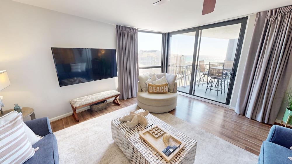 Mainsail 341 2 Bedroom Condo
