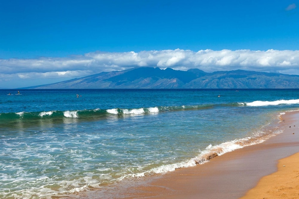 Honua Kai Hokulani 4 Free Rental Cars KBM Resorts Ocean Front 4 Units, 8 Bedrooms Ml-2543