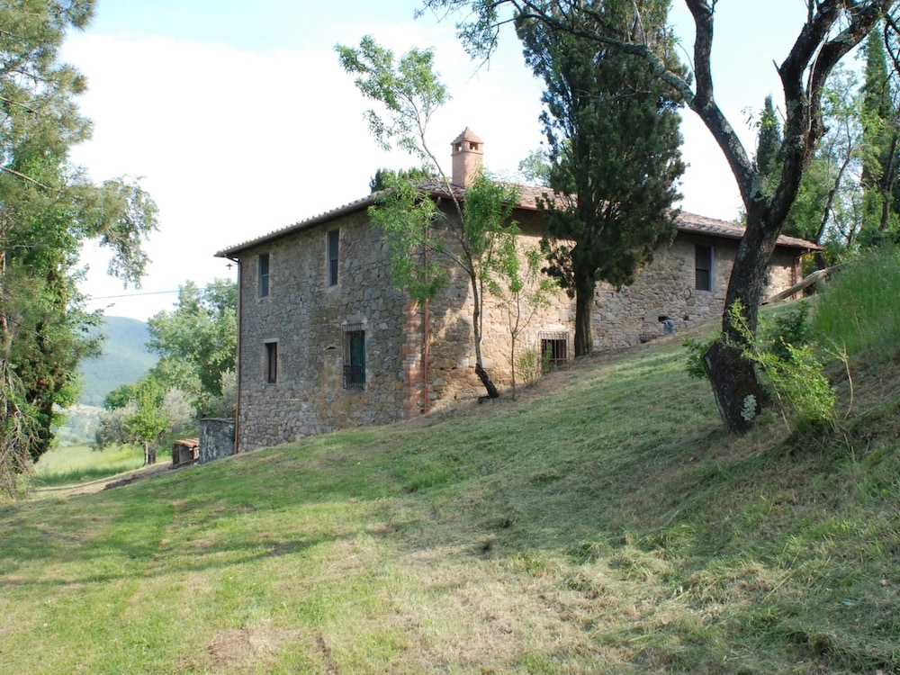 Mansion in Magione Near Zocco Beach