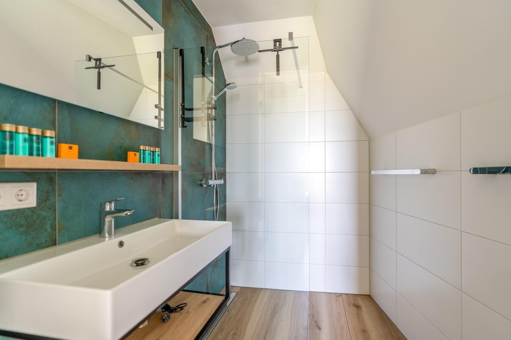 Modern, Luxurious and Sustainable Nature Villa