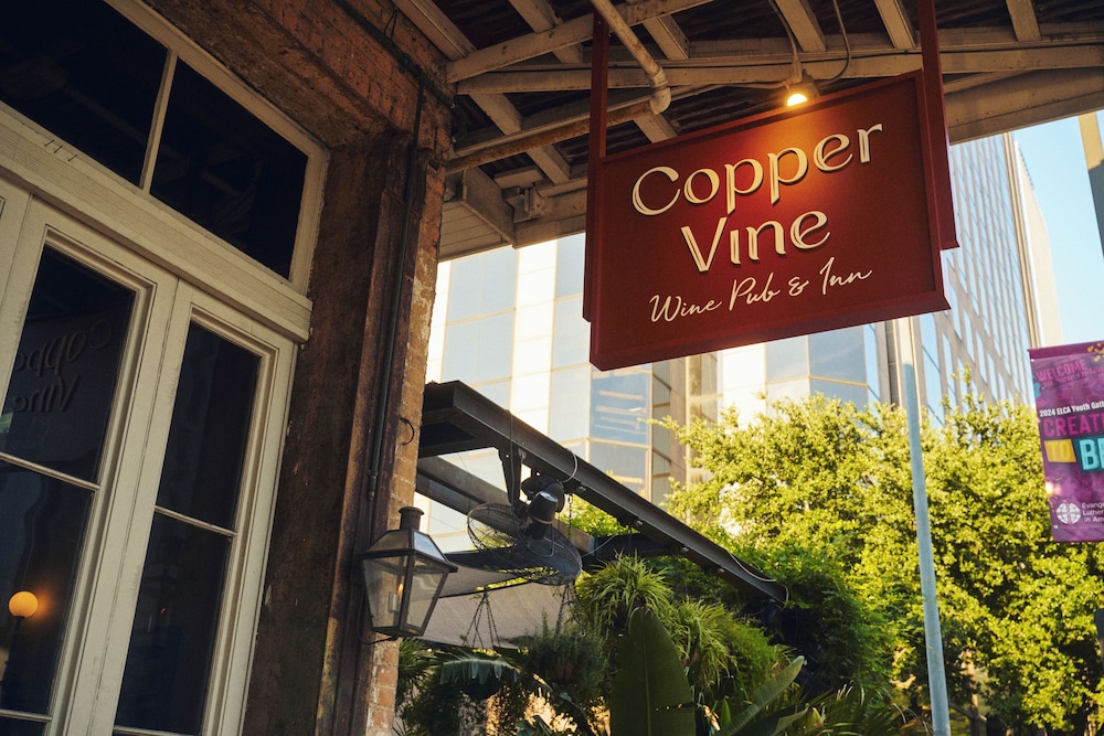 Copper Vine Winepub & Inn