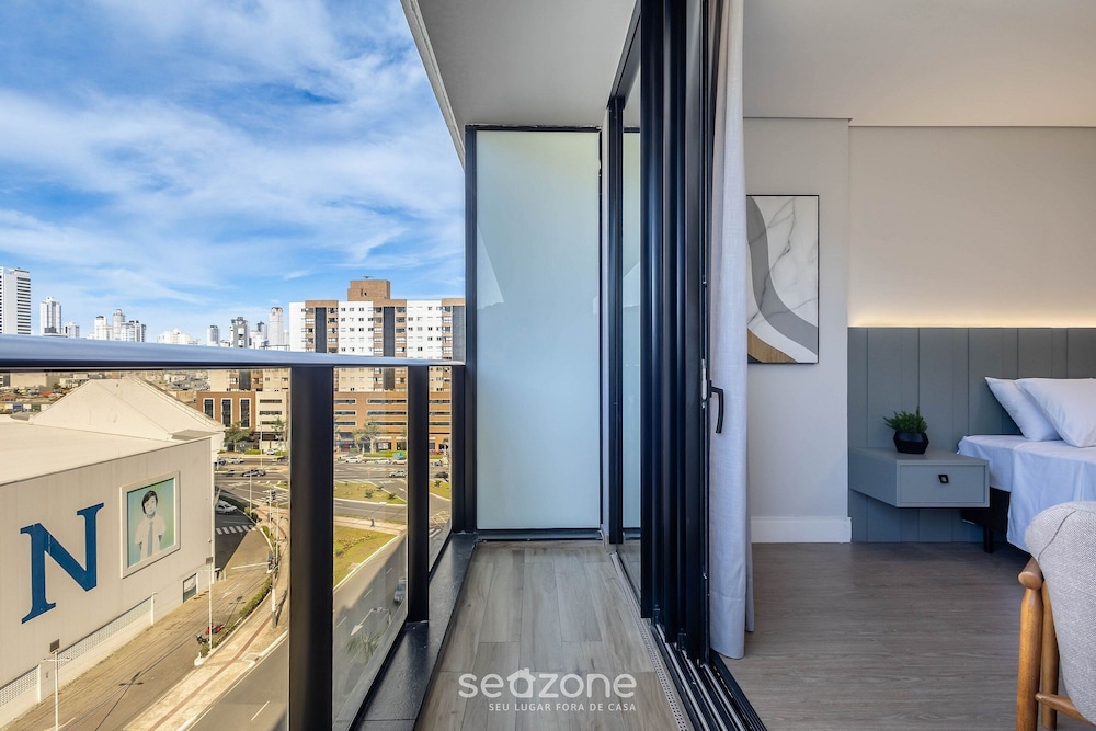 Building With Swimming Pool Next to Balneario Shopping in BC - TSO