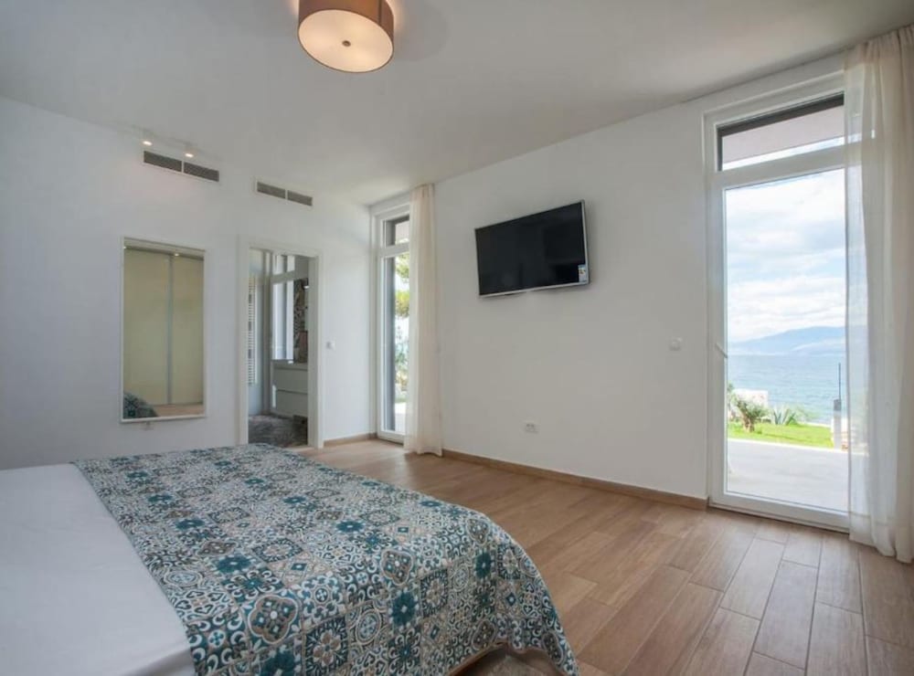 Villa Ema