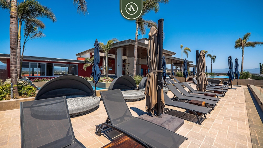 2BR Penthouse in Nuevo Vallarta - Terrace - Pool