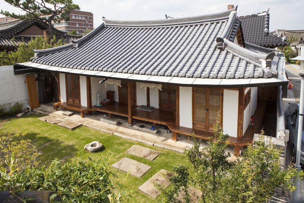Ohnewwall Guesthouse