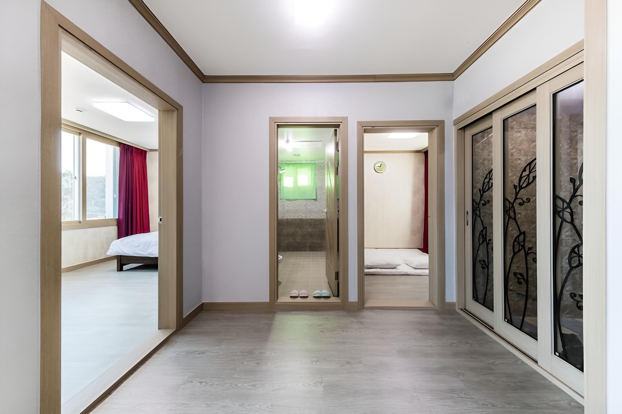 Yeosu Ailia Pension