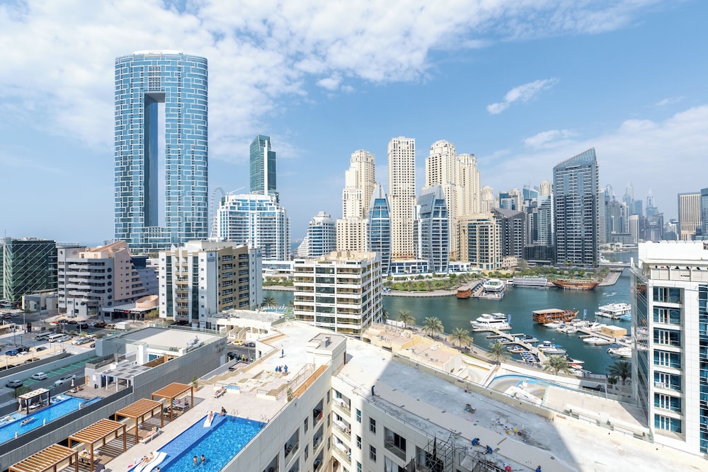 Waterfront 3BR with Marina View at DEC