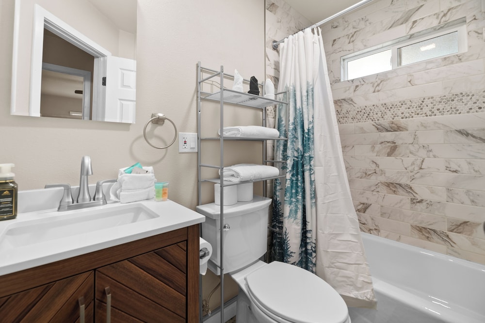 The Maple Lane Hideaway