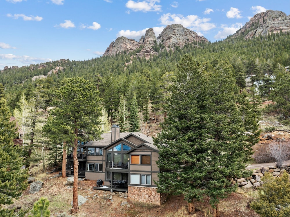Montane Luxury Vacation Rental At Windcliff 3 Bedroom Home