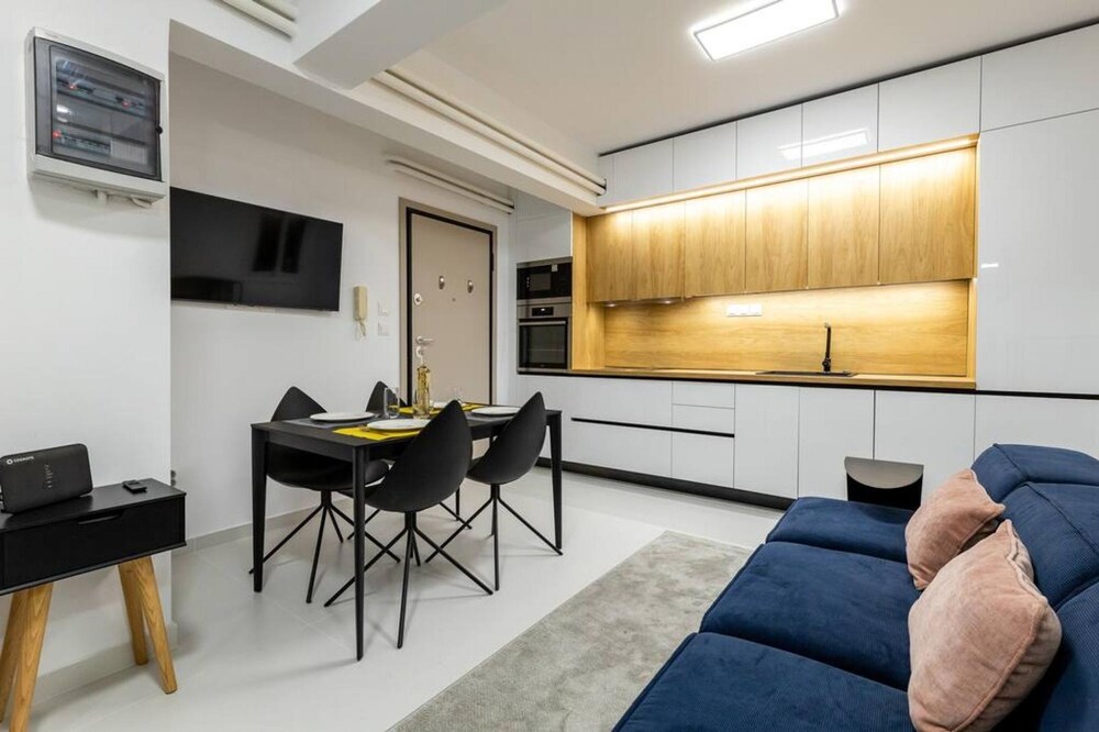 Backyard Modern House Nea Smyrni