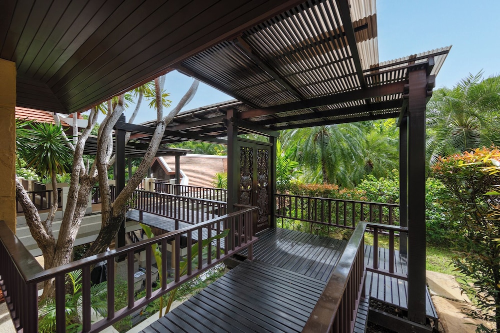 Villa Meraya by Tropiclook