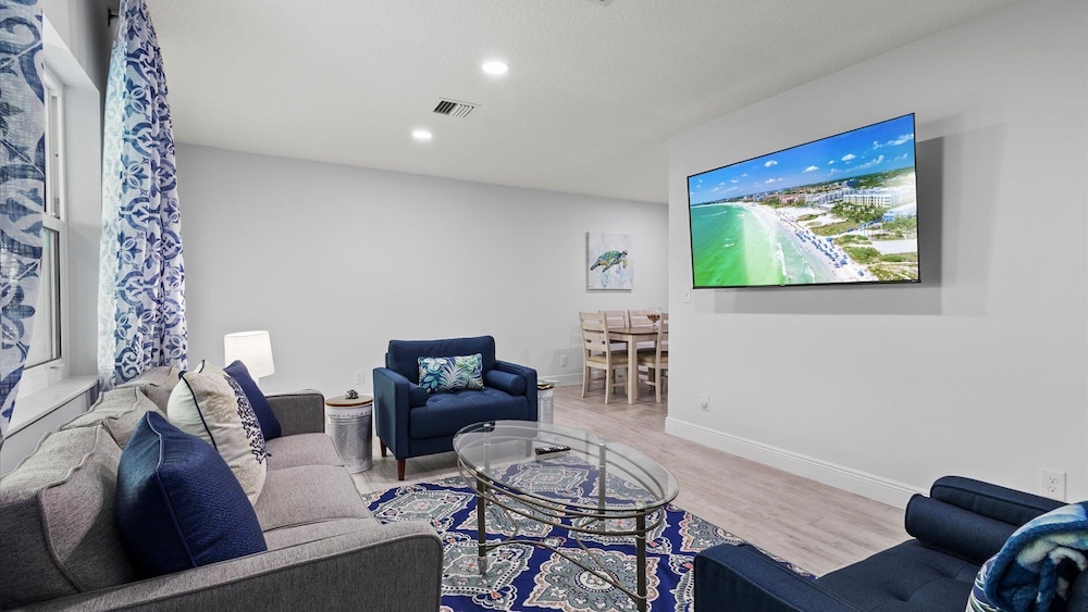 Ocean Drive Villas- Unit A