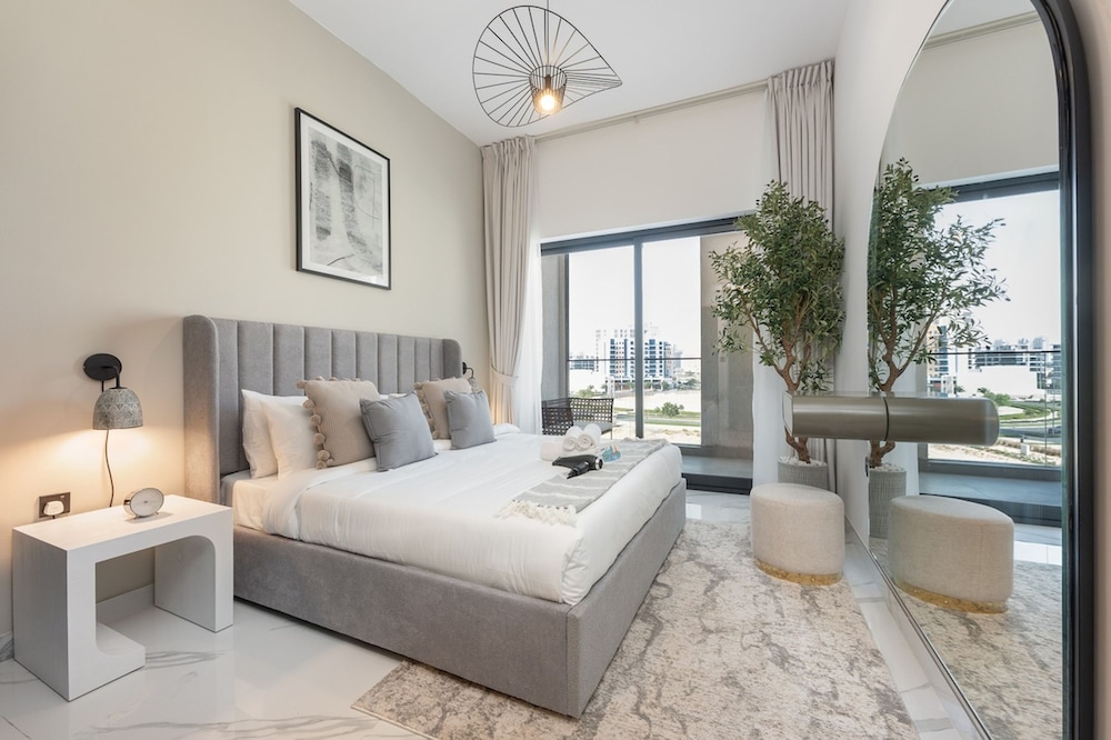 Awesome 1-bedroom in Al Barshaa South Near to Dubai Adventures