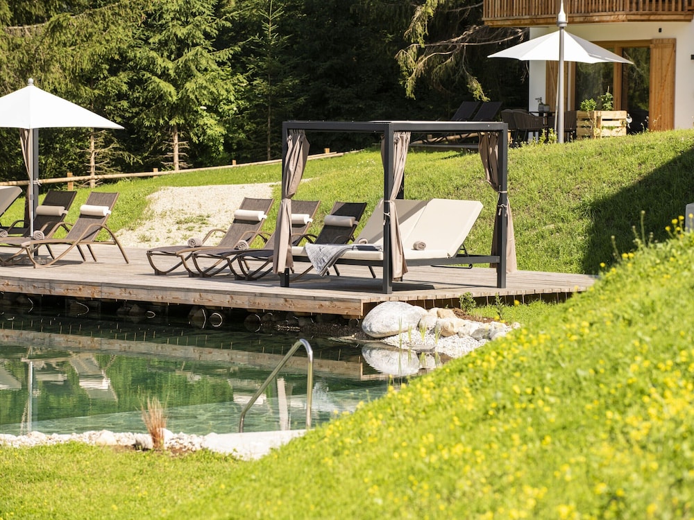 Cosy Chalet in Wolting in a Charming Area
