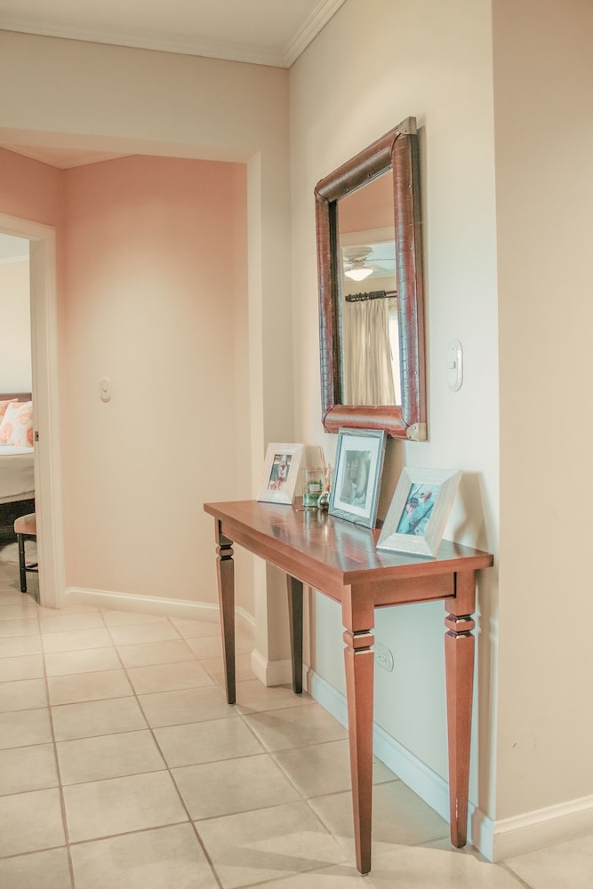 CR Luxury Del Mar 4F 1 Bdrm