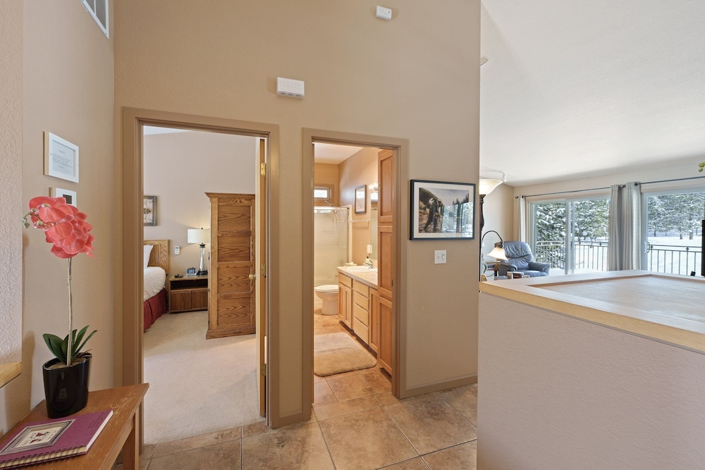8 Umpqua Ln 4 Bedroom Home