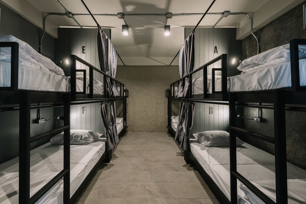 Bed & Bike Hostel