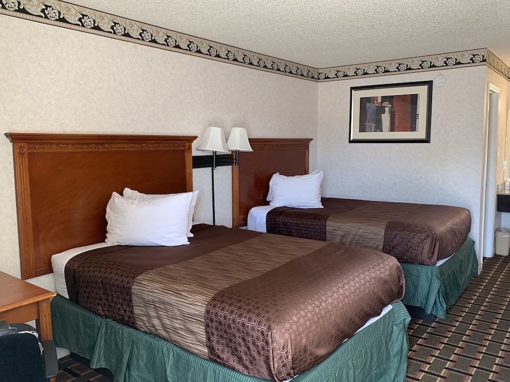 Heritage Inn
