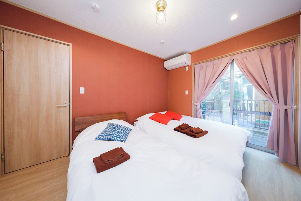 Domire Setagaya by Tranova