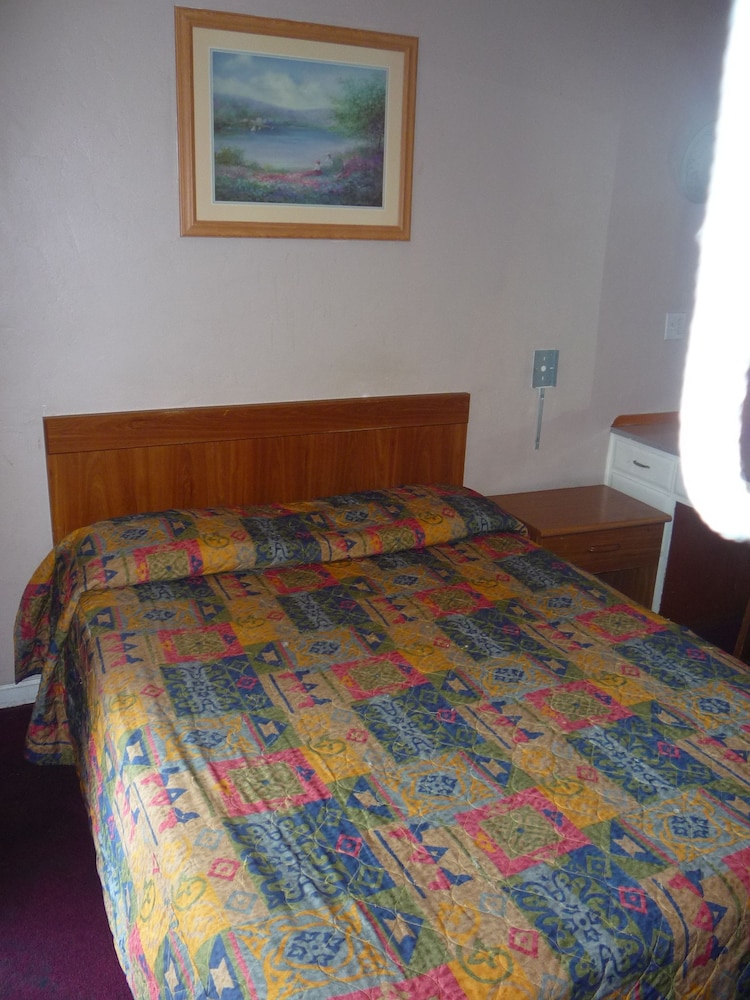 Yuba City Vacations - Nice Inn Yuba City - Property Image 3