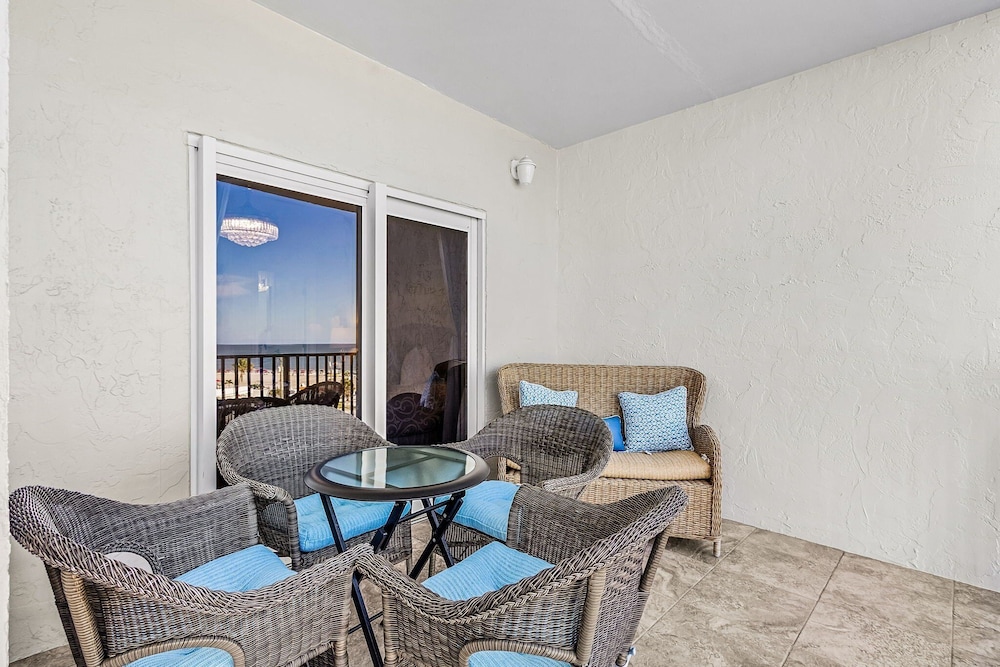1511 Seas The Day: Batiki West Unit #504 2 Bedroom Condo