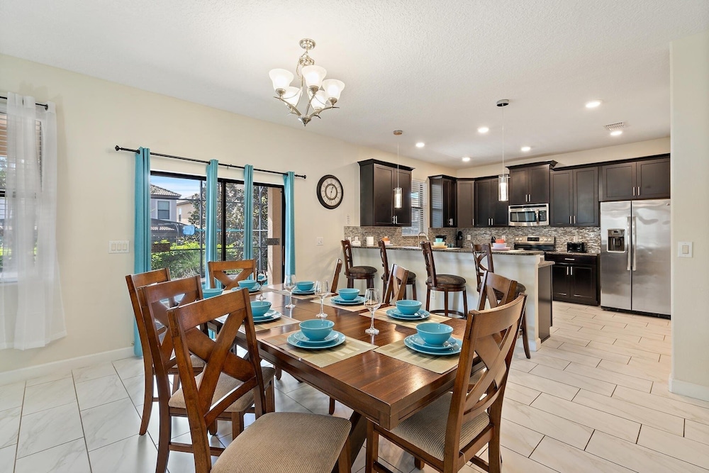 Championsgate Resort 6 Bedroom Private Pool Home with Game Room 6 Home