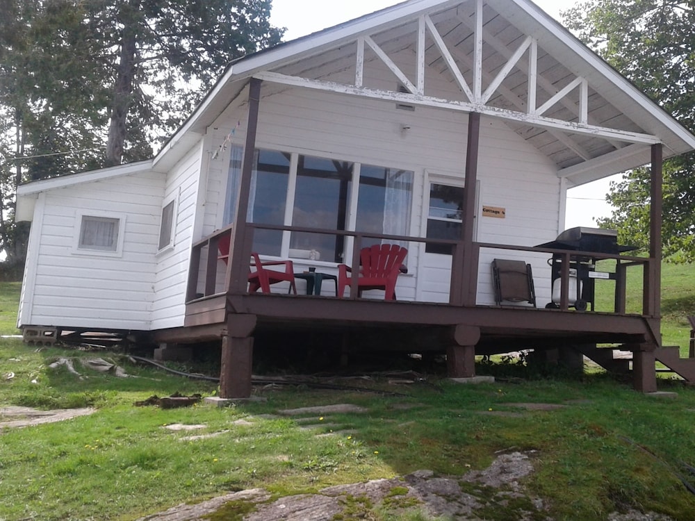 Minnehaha Camp Resort