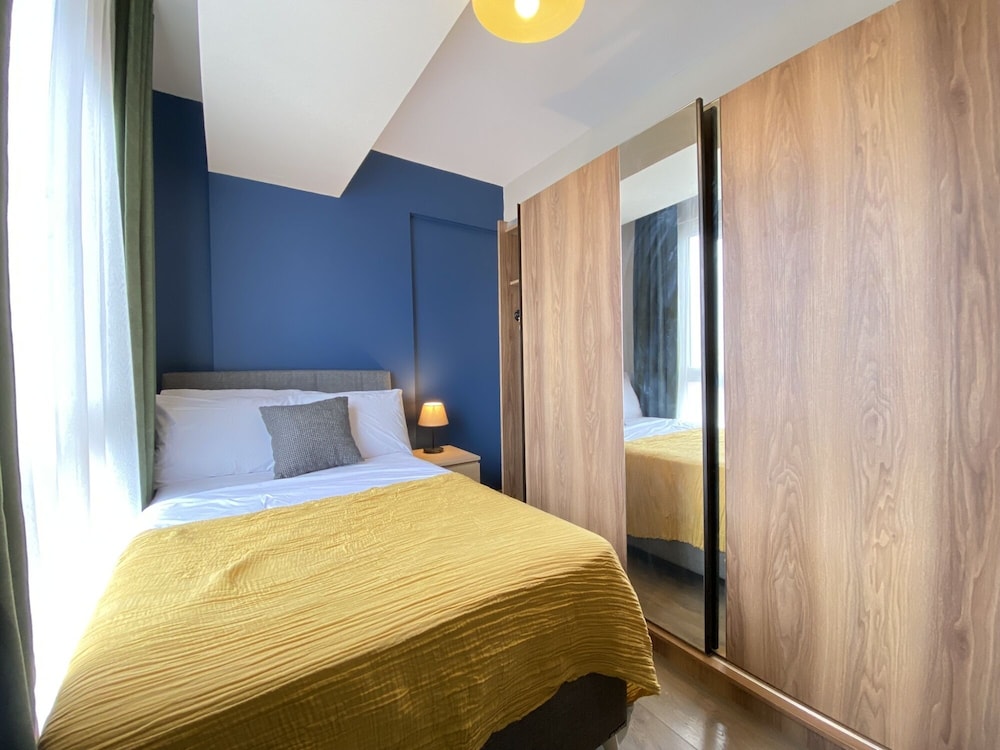 Convenient Flat in Secured Residence in Kagithane