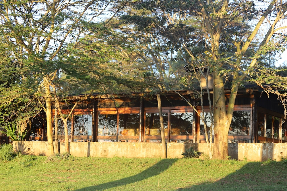 Maralal Safari Lodge view 3