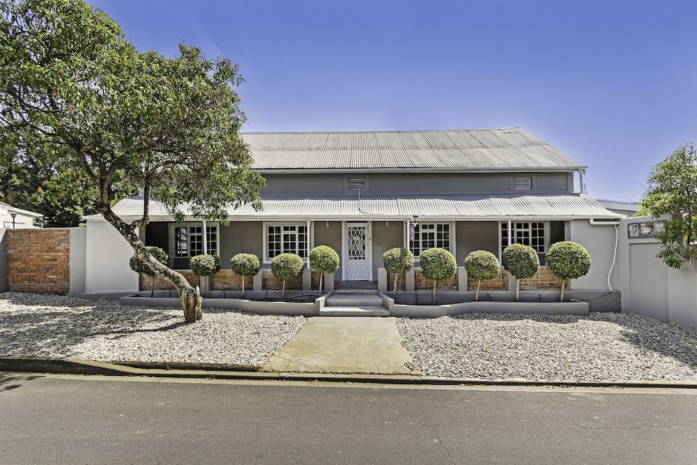 La Montagne Bed & Breakfast