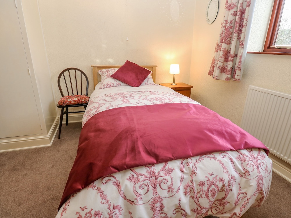 Butts Cottage, photo 9