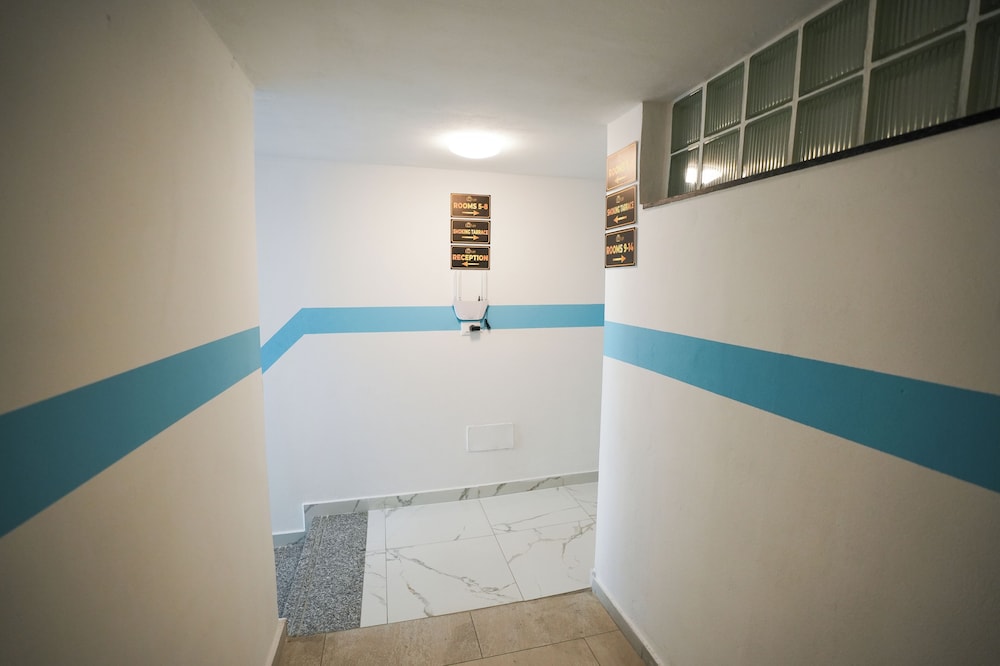 Enles Hotel