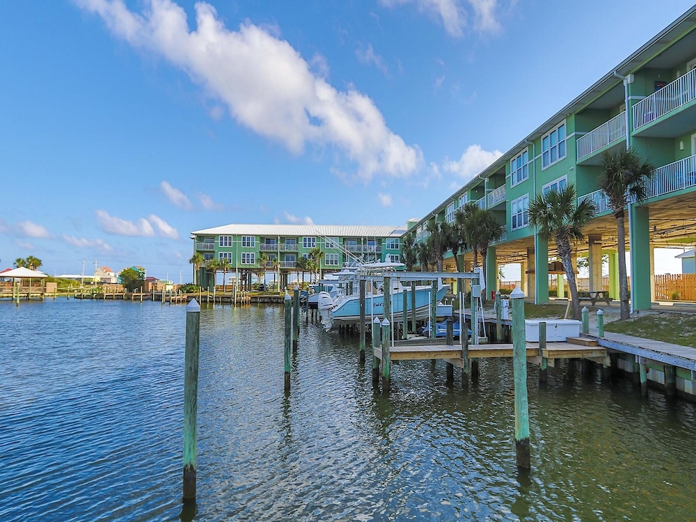 Navy Cove Harbor #2106 by Southern Vacation Rentals