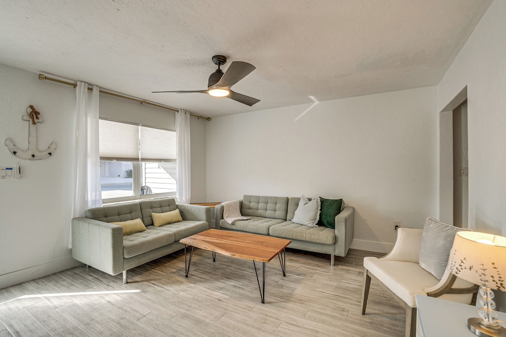 Unwind Poolside + Walk to Beach! Sarasota Retreat