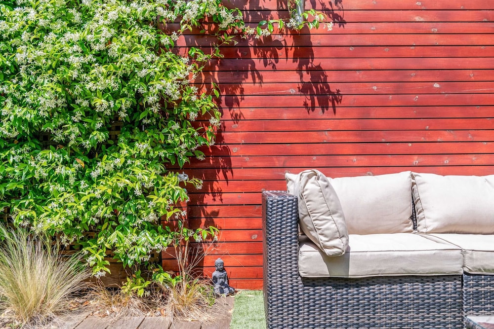 outdoor bbq area