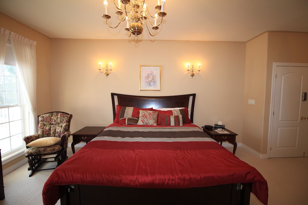 The White House Boutique Bed & Breakfast
