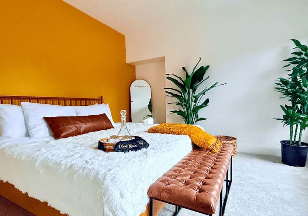 Short North Convention King Bed Free Parking