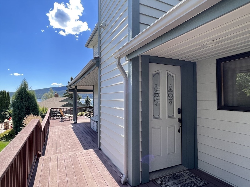 Mh116 Mountain Harbor Cottage by the Lake view 4