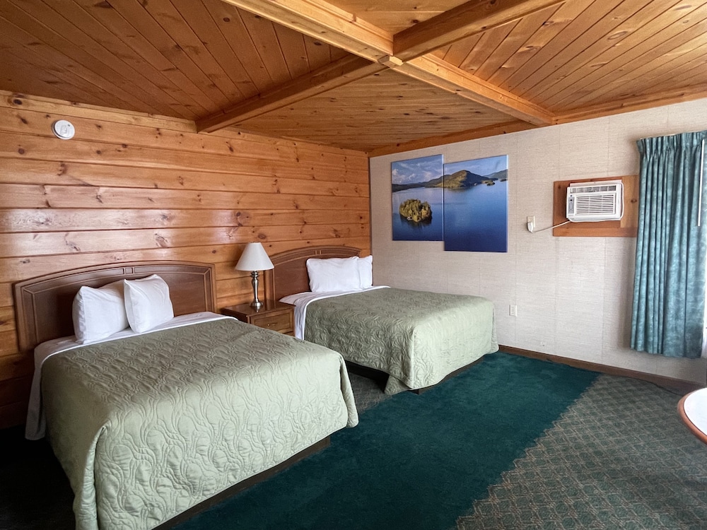 Lake Crest Inn